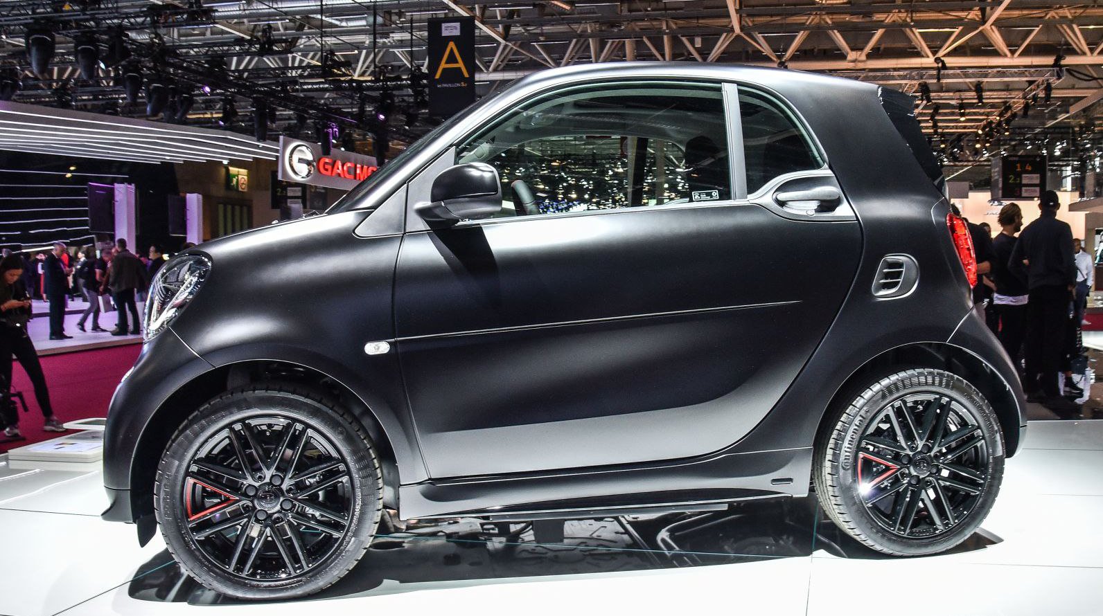 Smart EQ fortwo technical specifications and fuel economy
